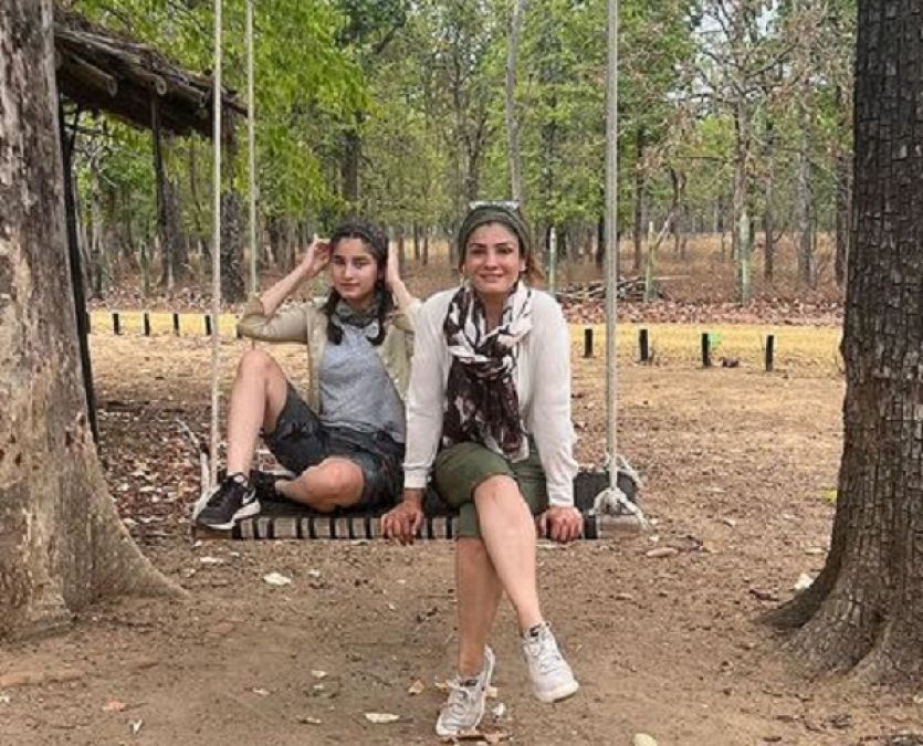 Raveena goes out on a jungle safari with daughter