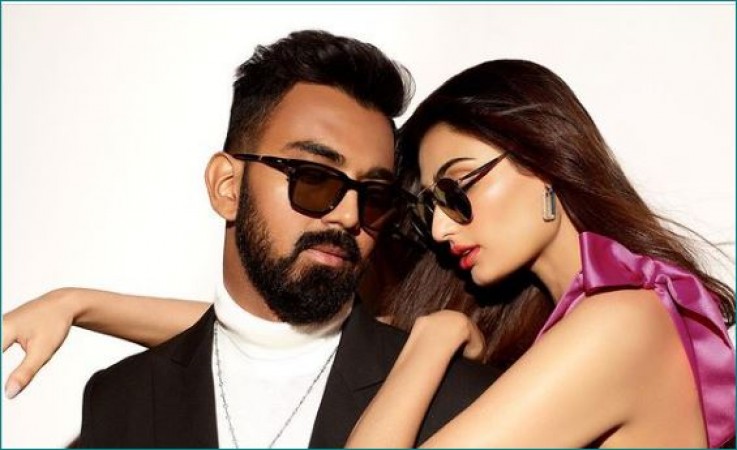 KL Rahul and Athiya Shetty seen together for the luxury eyewear brand, photos viral