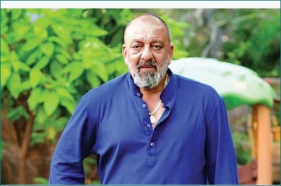 Sanjay Dutt missing wife and children, shared post