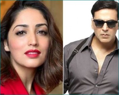 Bollywood stars pay tribute to Indian martyred soldiers