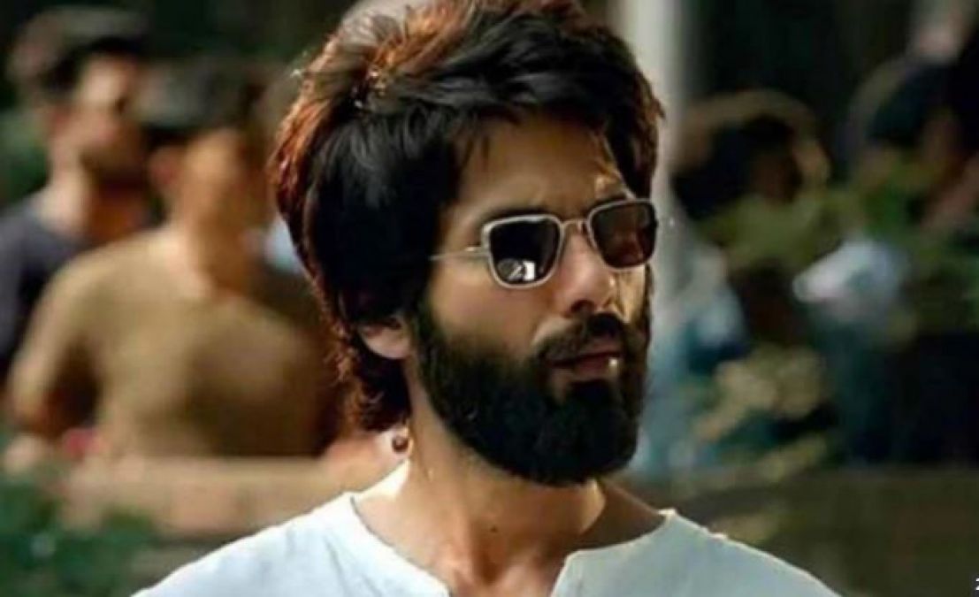 Seeing my own films is a waste of time: Shahid Kapoor