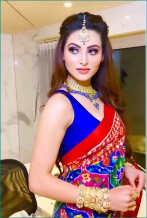 Urvashi Rautela looks beautiful wearing this much costly attire, you'll be shocked!