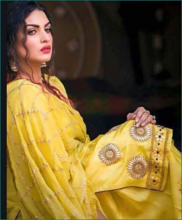 Himanshi Khurana saddened by Fan's death