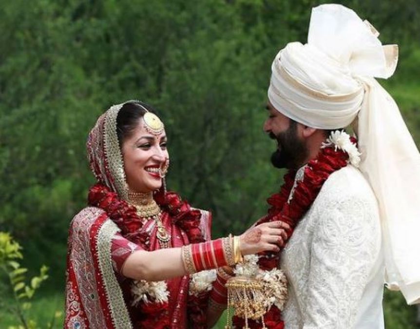 Yami Gautam seen with husband after marriage, see photos