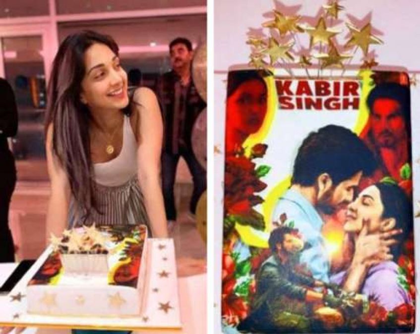 Kabir Singh turns a Blockbuster hit, Kiara enjoys success party!