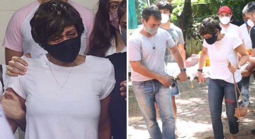 Mandira Bedi takes her husband to crematorium with her hands, this happened at the time of Fire