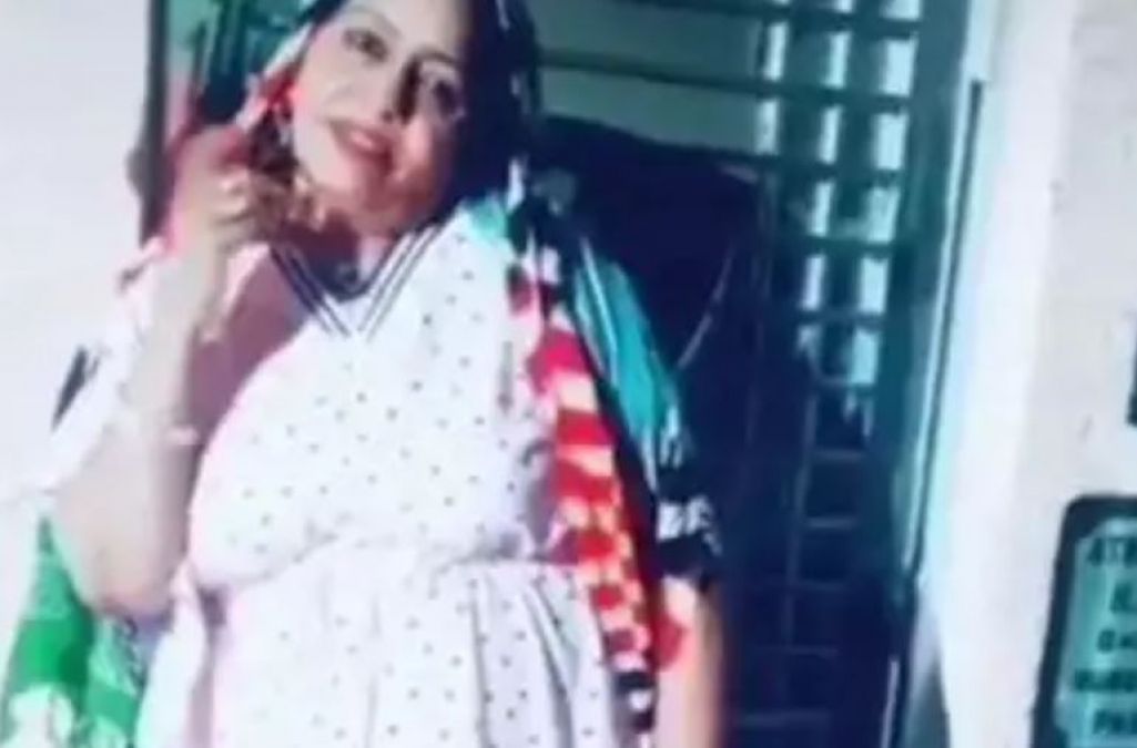 This Time it's not Sapna but her mother, who dances fiercely; see video!