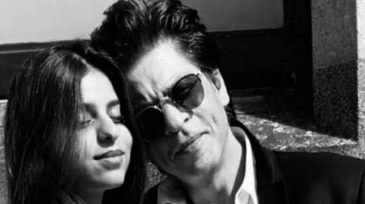 On reading Shekhar Kapoor's message; Srk becomes happy and posts this