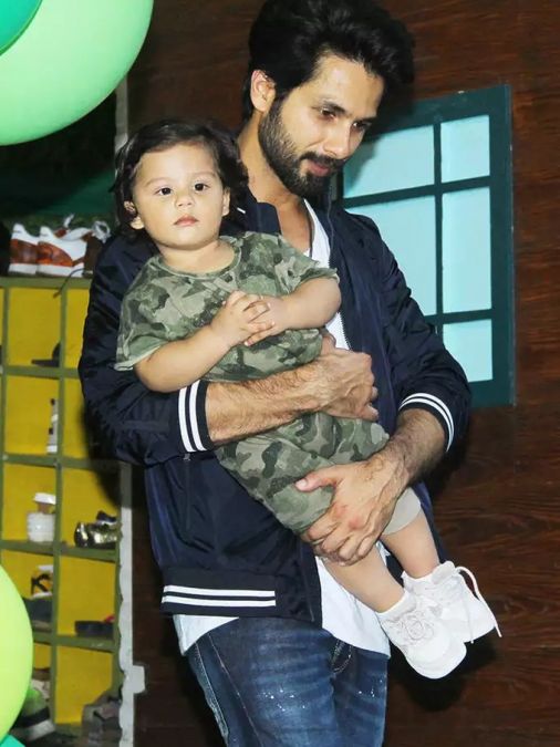 Shahid Kapoor shared cute picture with his son