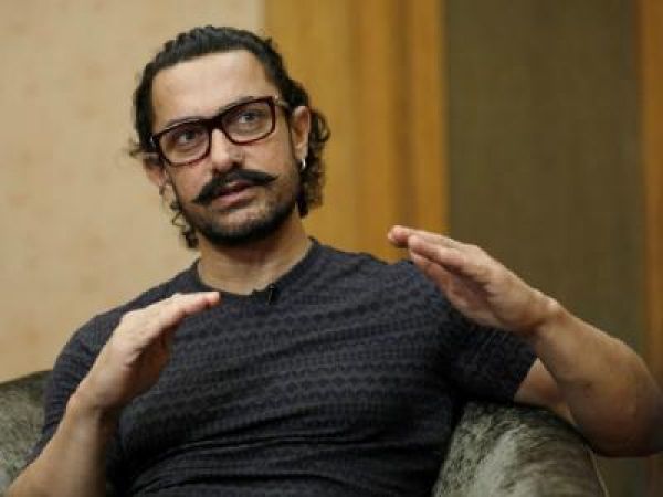 बुक लॉन्चिंग के दौरान आमिर खान ने दिया मनमाना बयान