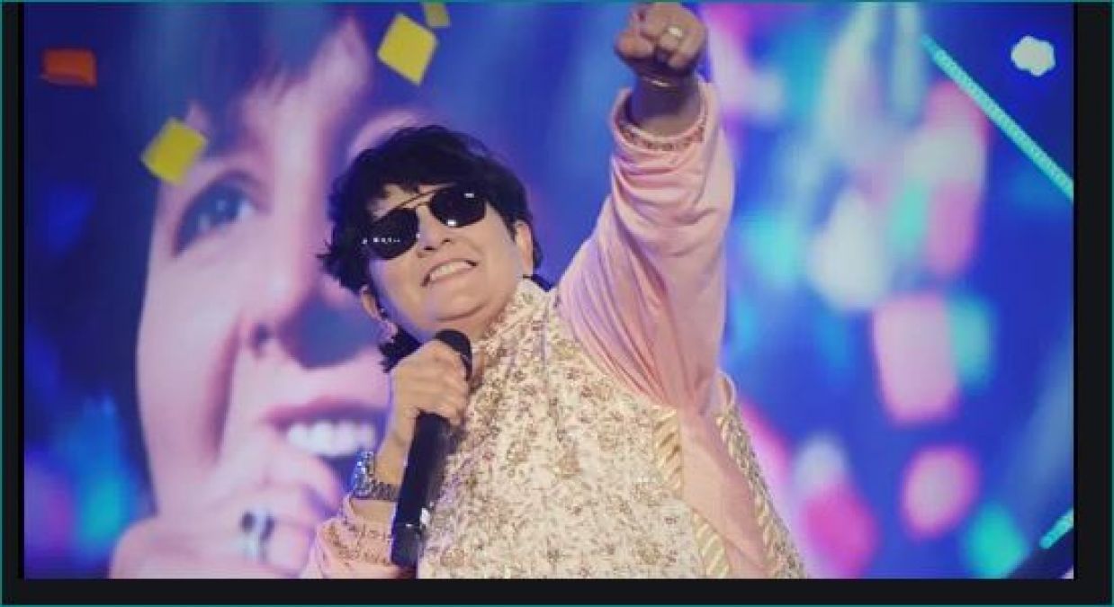 Falguni Pathak sang her first song at the age of 9