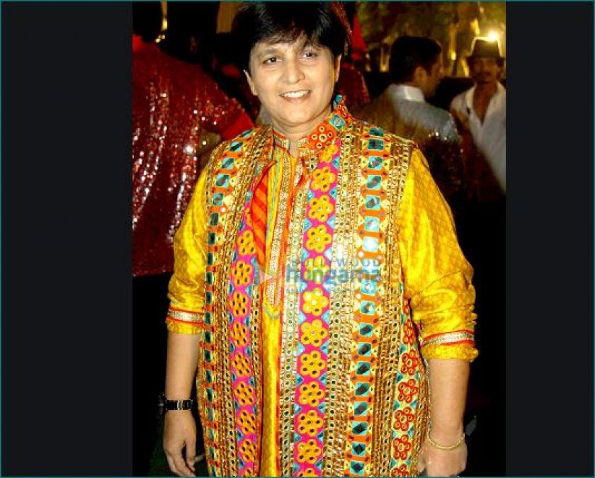 Falguni Pathak Sang Her First Song At The Age Of 9 Newstrack English 1 Falguni pathak is the fifth daughter of her parents and was born in vadodara, gujarat, india. falguni pathak sang her first song at
