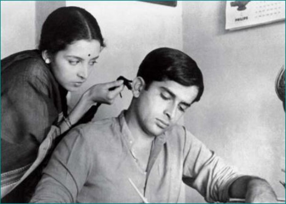 Shashi Kapoor known as 'Handsome Kapoor', also noted in Hollywood