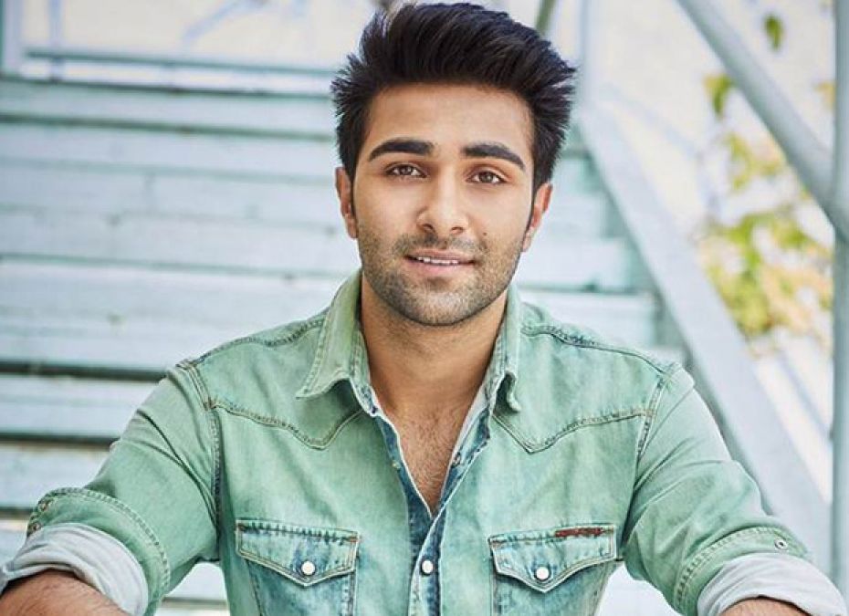 Kareena Kapoor's brother Aadar Jain's film teaser released, video