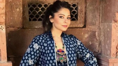 Kanika Kapoor confirms she tested positive for Covid-19, had escaped airport security