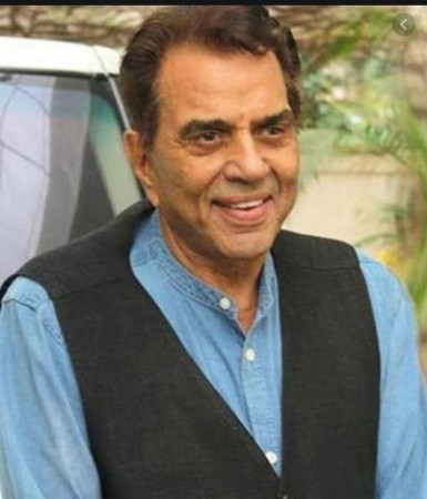 39 years ago, Dharmendra had slapped Subhash Ghai on the set