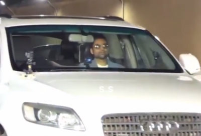 Video : बिना ड्राइवर के ही चलती है इस बॉलीवुड अभिनेता की कार