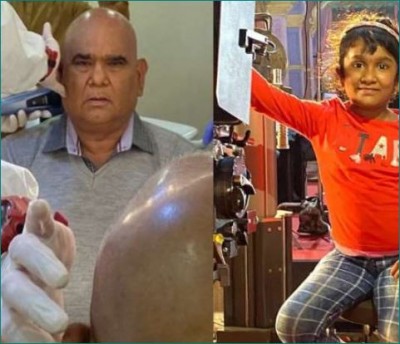 Satish Kaushik returned home after recovering, but his daughter is in hospital, said- 'Pray'