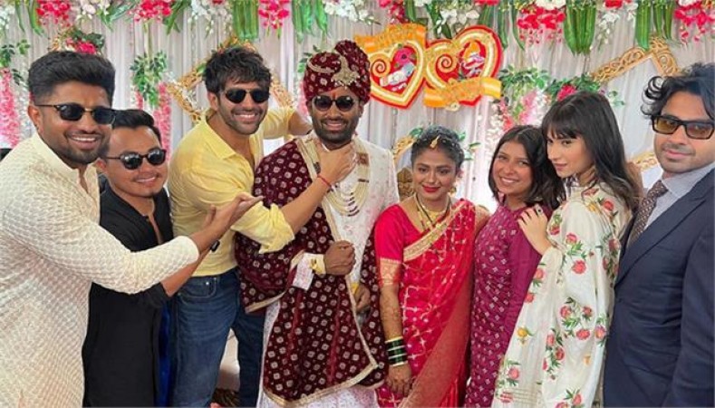 Karthik Aryan arrived at the bodyguard wedding, fans went berserk after seeing the photos
