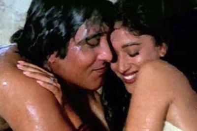 Birthday Special: When this actor had bite Madhuri's lips while shooting the kissing scene