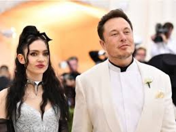 Elon Musk welcomes his child with girlfriend Grimes