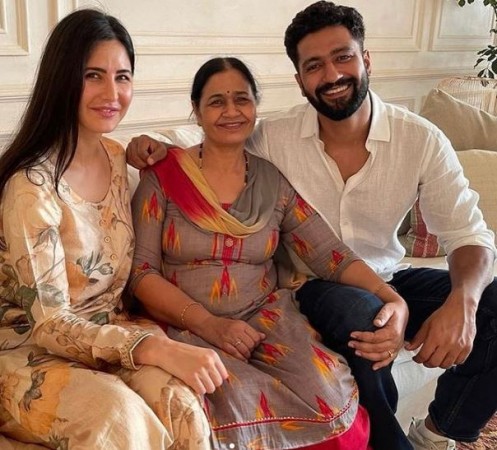 Katrina-Vicky showered love on mom and mother-in-law on Mother's Day