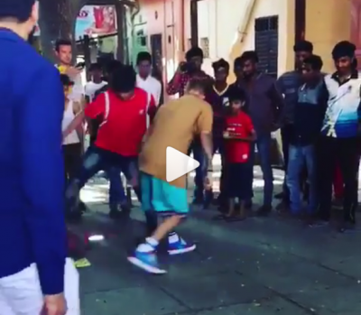 जस्टिन बीबर ने मुंबई के बच्चों संग खेला फुटबॉल, Watch Video