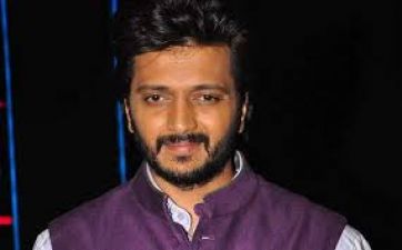 Riteish Deshmukh is a qualified architect, Even after being Chief Minister son he decided to pursue acting