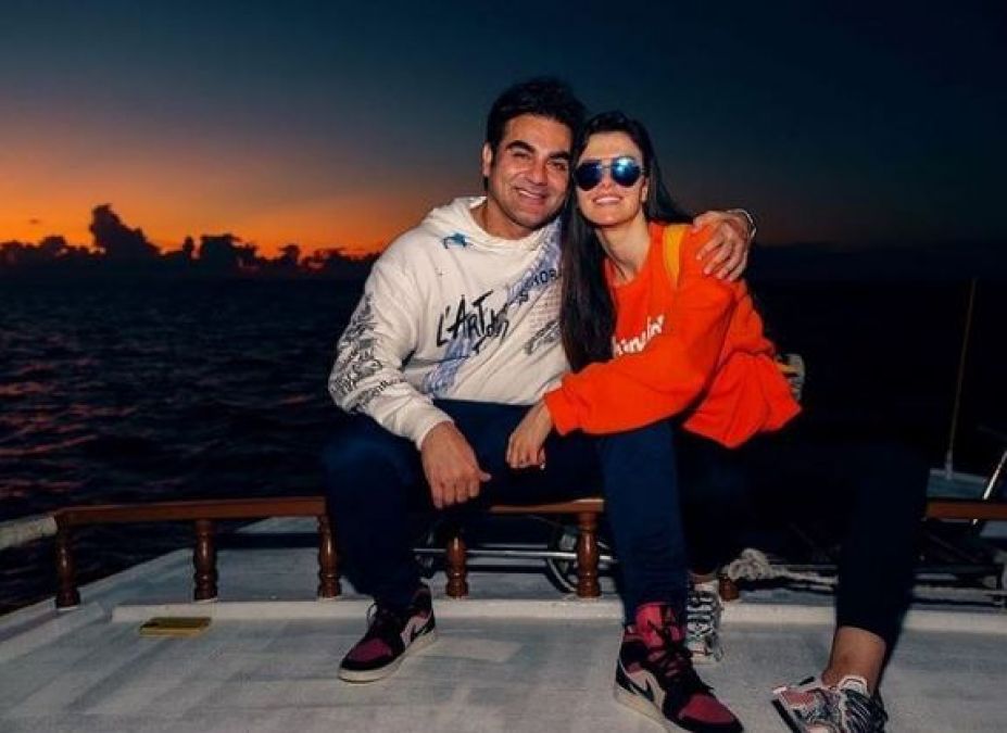 Arbaaz Khan enjoying the Maldives trip with his girlfriend, See pics