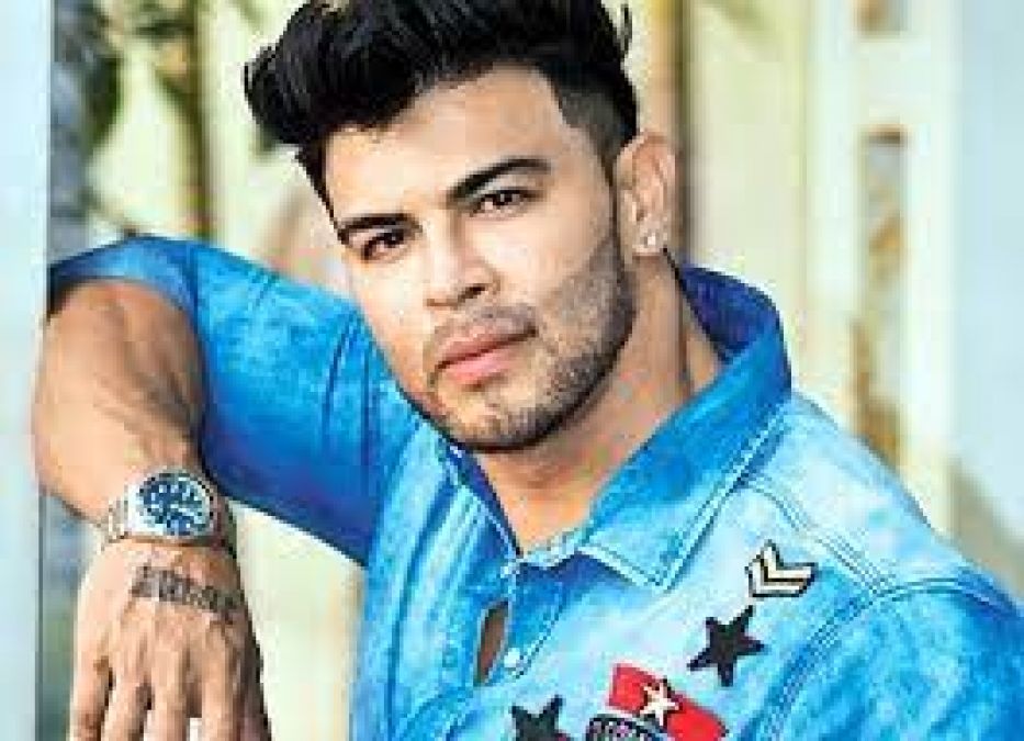 Sahil Khan lives royal life even after not coining in Bollywood