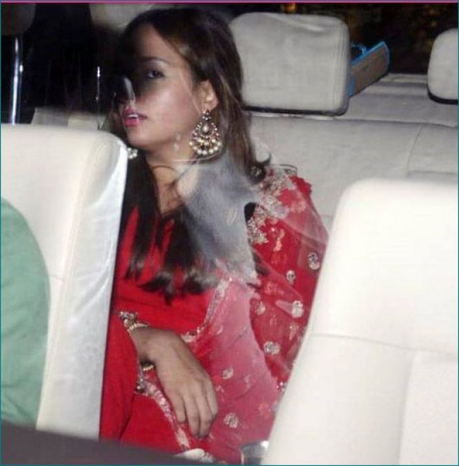 Girlfriend Natasha observed Karwa Chauth fast for Varun Dhawan, Pictures surfaced