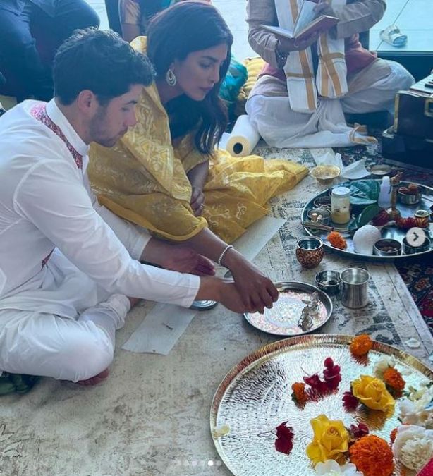 Priyanka Chopra celebrated Diwali with husband