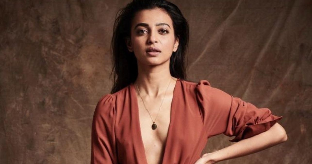 Radhika Apte's sexy look surfaced, see pictures