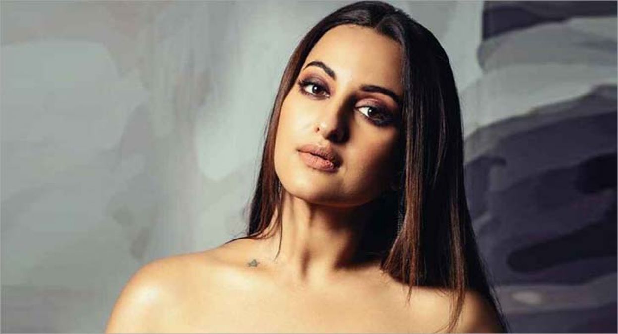Sonakshi Sinha's gorgeous look surfaced, fans go crazy