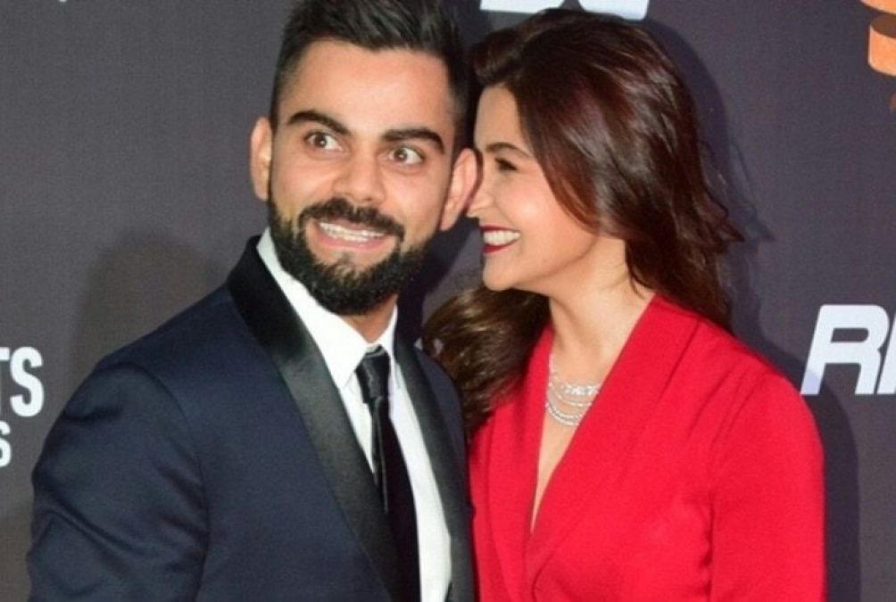 Virat and Anushka's latest romantic photo will give you couple goals