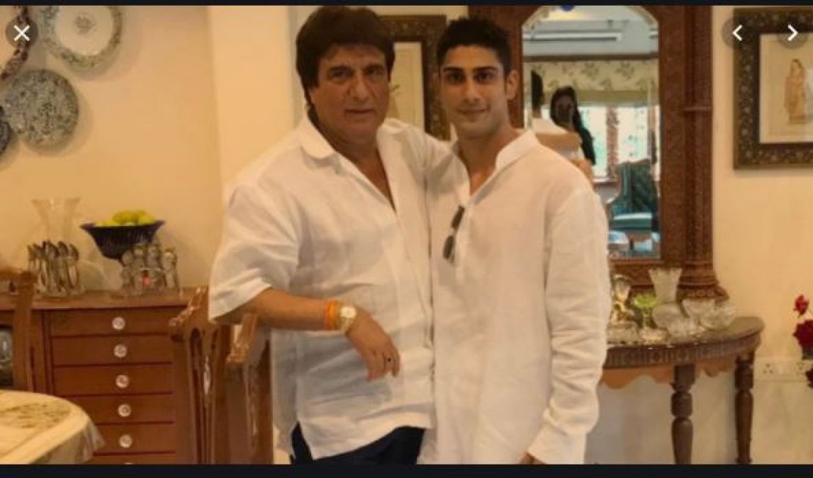 Son Prateik Babbar shared his father's old photo, see here