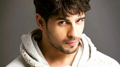Siddharth Malhotra disclose some interesting secrets about his career, Read here