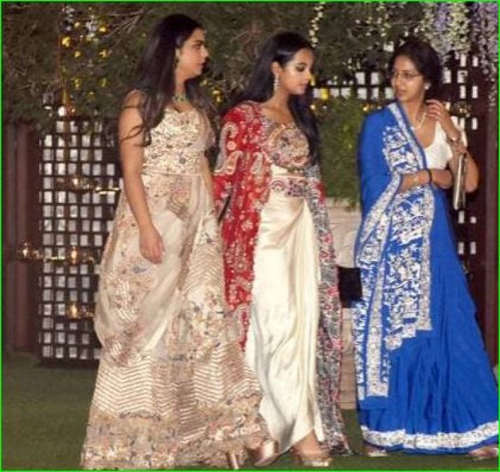 Bollywood stars look gorgeous in pre-wedding of Mukesh Ambani's niece, see pictures