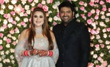 Kapil Sharma shares amazing photos on Diwali with wife and daughter