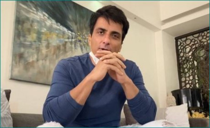 Sonu Sood saddened by not being able to save lives of some patients said, 'I feel helpless.. '