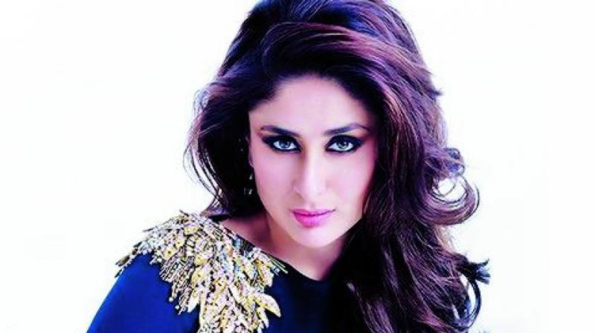 See here Bollywood actress Kareena Kapoor's superhit item songs, watch videos here!