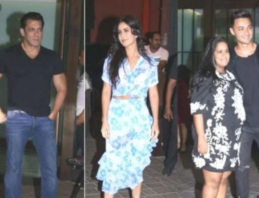 Salman Khan sister flaunts Baby bump at her wedding anniversary