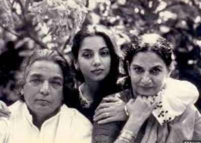 Shabana Azmi's mother passed away, Bollywood stars mourn