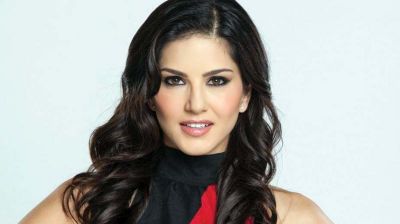 Sunny Leone shared pictures from her vacation in Dubai