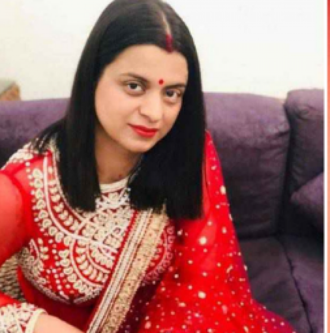 One-sided lover threw 1-liter acid on Rangoli after she rejected his proposal, here is the picture!