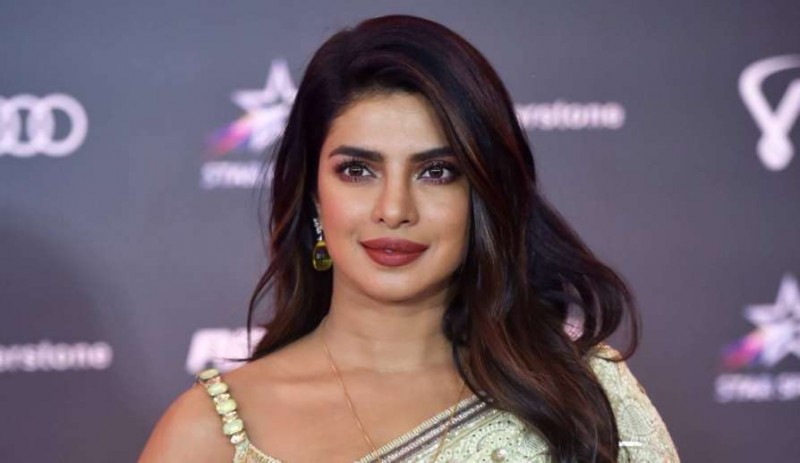 When a lesbian girl proposed to Priyanka Chopra, know what was the actress' answer
