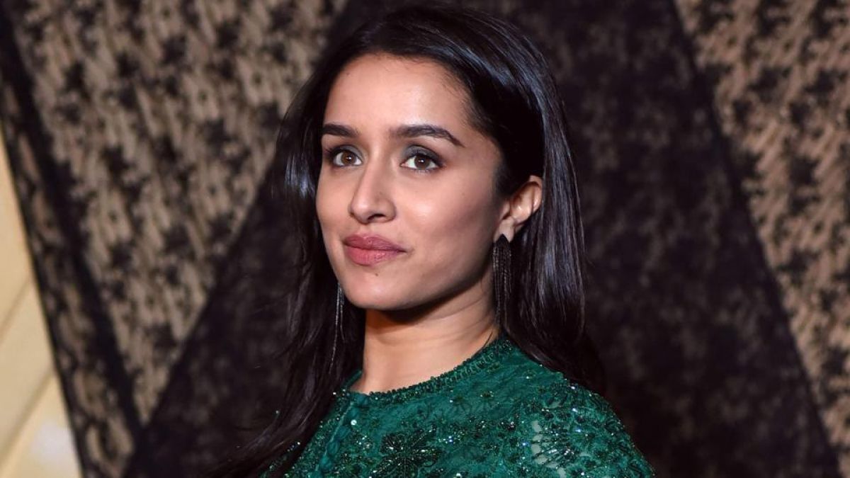 Shraddha Kapoor's stylish and killer look make fans go crazy, watch video here
