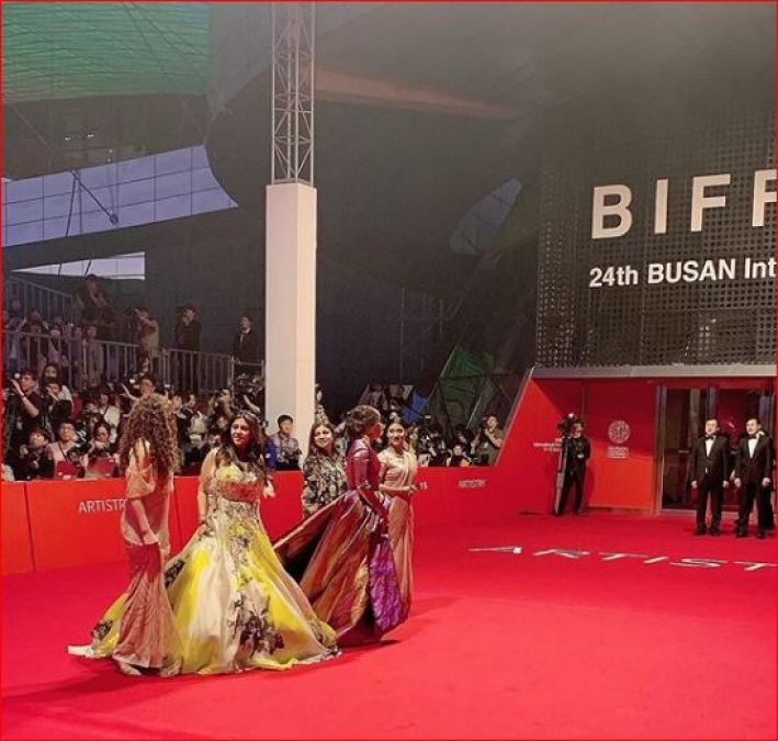 Bhumi raised the temperature of 'Busan International Film Festival'