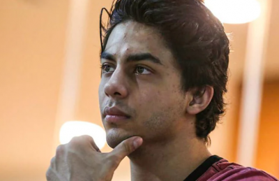 Late SSR's lawyer came out in support of Aryan Khan after celebs