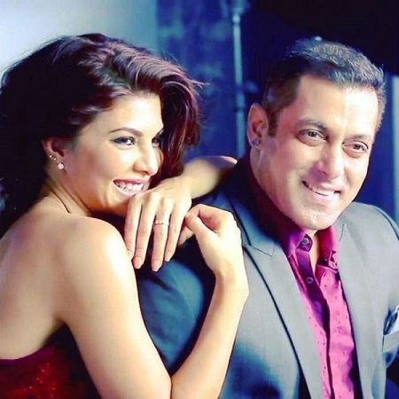 Salman Khan teaching dance to Jacqueline,  video going viral